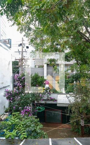 Casa para alugar com 200m², 4 quartos e 5 vagas