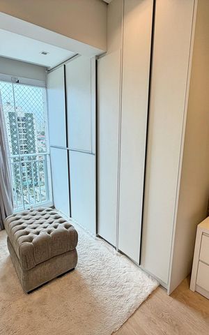 Apartamento à venda com 110m², 3 quartos e 3 vagas Apartamento à venda com 110m², 3 quartos e 3 vagascloset