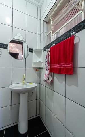 Casa para alugar com 157m², 2 quartos e 3 vagas Casa para alugar com 157m², 2 quartos e 3 vagasBanheiro de serviço