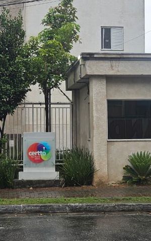 Apartamento para alugar com 42m², 2 quartos e 1 vaga Apartamento para alugar com 42m², 2 quartos e 1 vagaPlaca GRANDE instalada na fachada do condomíni, dia 05.09.2026 - Código da placa: GOAV-121