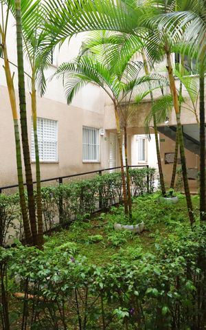 Apartamento para alugar com 42m², 2 quartos e 1 vagaÁrea comum - Saguão do prédio