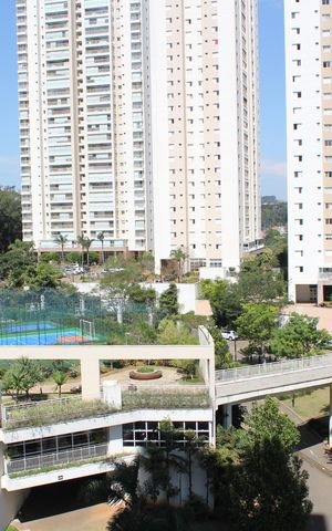 Apartamento para alugar com 109m², 3 quartos e 2 vagasFachada
