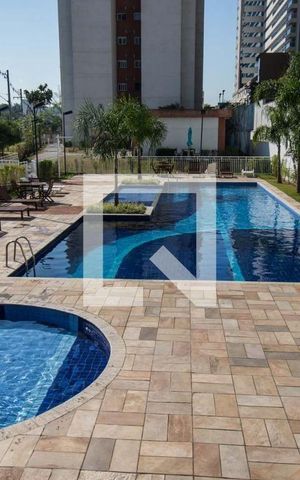 Apartamento para alugar com 71m², 2 quartos e 1 vaga Apartamento para alugar com 71m², 2 quartos e 1 vagaÁrea comum - Piscina