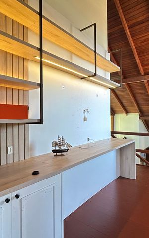Casa de condomínio para alugar com 230m², 3 quartos e 2 vagasEscrito