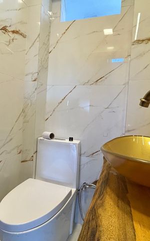 Casa de condomínio para alugar com 230m², 3 quartos e 2 vagasLavabo