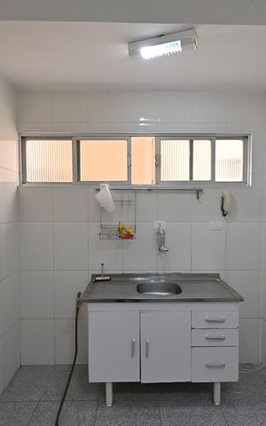 Apartamento para alugar com 86m², 2 quartos e sem vagaCozinha