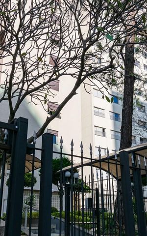 Apartamento para alugar com 86m², 2 quartos e sem vaga Apartamento para alugar com 86m², 2 quartos e sem vagaFachada