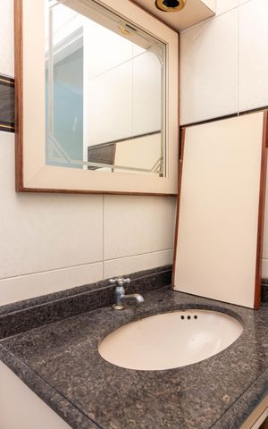 Apartamento à venda com 50m², 2 quartos e 1 vaga Apartamento à venda com 50m², 2 quartos e 1 vagaBanheiro