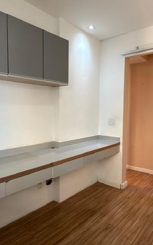 Apartamento à venda com 77m², 3 quartos e 2 vagas Apartamento à venda com 77m², 3 quartos e 2 vagasQuarto
