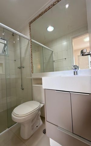 Apartamento à venda com 77m², 3 quartos e 2 vagas Apartamento à venda com 77m², 3 quartos e 2 vagasBanheiro