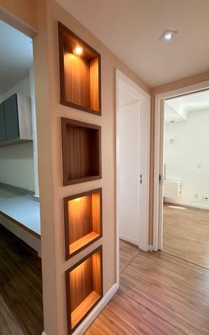Apartamento à venda com 77m², 3 quartos e 2 vagas Apartamento à venda com 77m², 3 quartos e 2 vagasCorredor