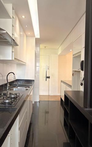Apartamento à venda com 77m², 3 quartos e 2 vagas Apartamento à venda com 77m², 3 quartos e 2 vagasCozinha