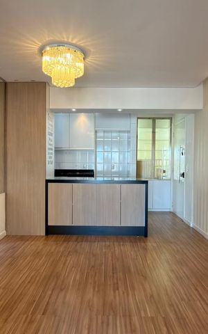Apartamento à venda com 77m², 3 quartos e 2 vagas Apartamento à venda com 77m², 3 quartos e 2 vagasSala