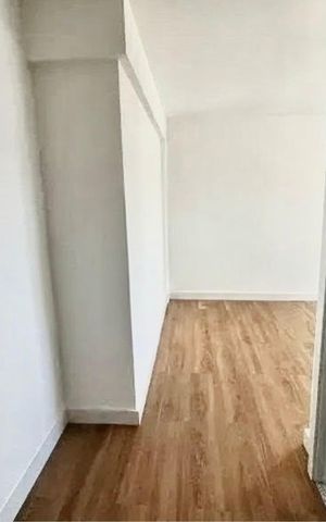 Apartamento à venda com 63m², 2 quartos e 2 vagas Apartamento à venda com 63m², 2 quartos e 2 vagasSuíte