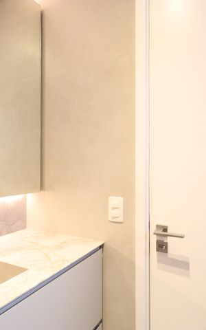 Apartamento à venda com 153m², 3 quartos e 3 vagasBanheiro da Suíte 1