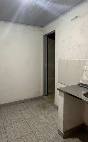 Casa para alugar com 22m², 1 quarto e sem vaga