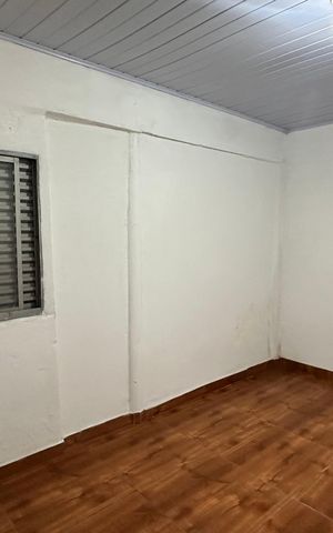 Casa para alugar com 22m², 1 quarto e sem vaga
