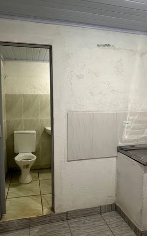 Casa para alugar com 22m², 1 quarto e sem vaga