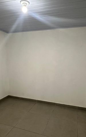 Casa para alugar com 22m², 1 quarto e sem vaga