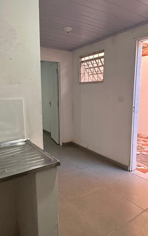 Casa para alugar com 22m², 1 quarto e sem vaga
