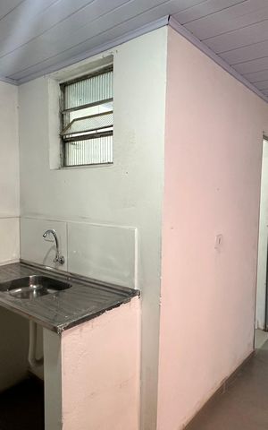 Casa para alugar com 22m², 1 quarto e sem vaga
