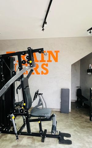 Casa de condomínio à venda com 130m², 3 quartos e 2 vagas