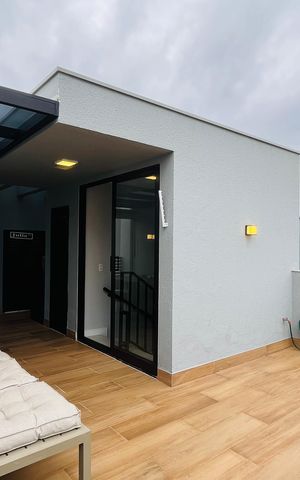 Casa de condomínio à venda com 130m², 3 quartos e 2 vagas