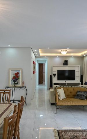 Apartamento à venda com 126m², 3 quartos e 2 vagasSala