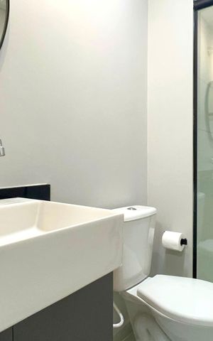 Studio para alugar com 28m², 1 quarto e sem vaga Studio para alugar com 28m², 1 quarto e sem vagaBanheiro