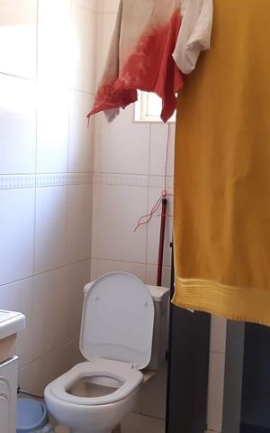 Casa à venda com 243m², 4 quartos e 5 vagas Casa à venda com 243m², 4 quartos e 5 vagasBanheiro