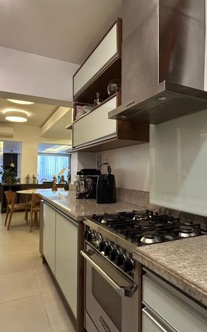 Apartamento para alugar com 100m², 5 quartos e 1 vaga Apartamento para alugar com 100m², 5 quartos e 1 vagaCozinha