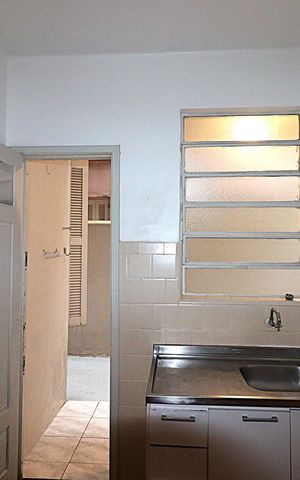 Apartamento à venda com 64m², 2 quartos e sem vagaCozinha