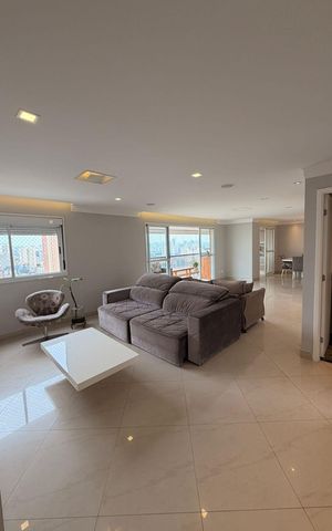 Apartamento para alugar com 178m², 3 quartos e 3 vagas Apartamento para alugar com 178m², 3 quartos e 3 vagasSala