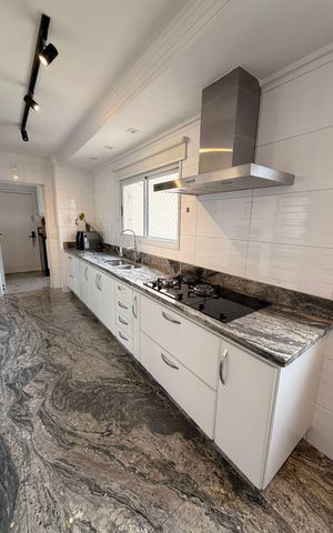 Apartamento para alugar com 178m², 3 quartos e 3 vagas Apartamento para alugar com 178m², 3 quartos e 3 vagasCozinha