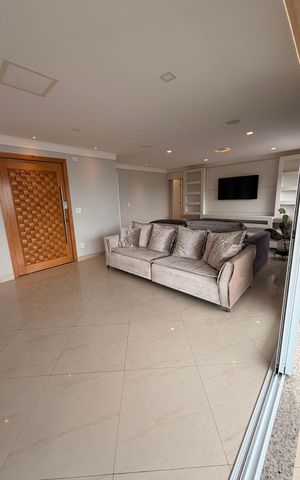 Apartamento para alugar com 178m², 3 quartos e 3 vagas Apartamento para alugar com 178m², 3 quartos e 3 vagasSala