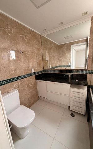 Apartamento para alugar com 178m², 3 quartos e 3 vagas Apartamento para alugar com 178m², 3 quartos e 3 vagasBanheiro 1