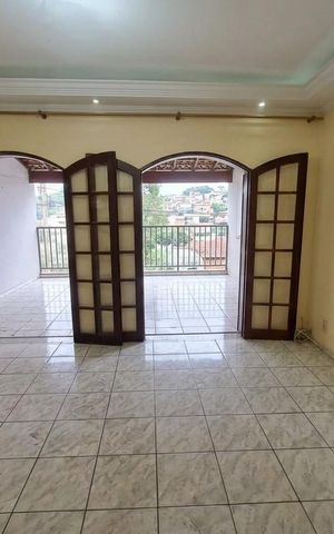Casa à venda com 145m², 2 quartos e 2 vagas Casa à venda com 145m², 2 quartos e 2 vagasQuarto