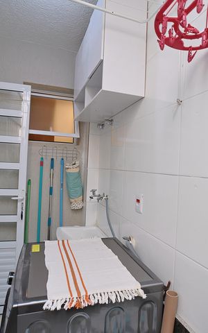 Casa de condomínio à venda com 74m², 2 quartos e 1 vagaÁrea de Serviço