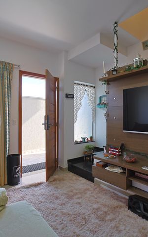 Casa de condomínio à venda com 74m², 2 quartos e 1 vagaSala