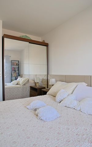 Casa de condomínio à venda com 74m², 2 quartos e 1 vagaQuarto 1
