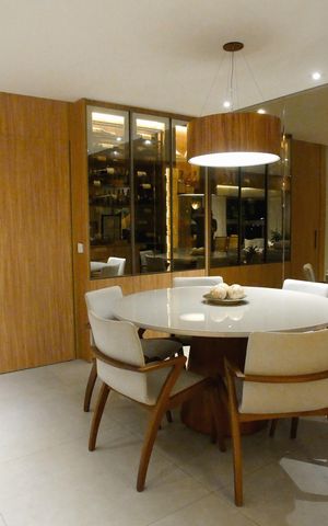 Apartamento para alugar com 155m², 3 quartos e 3 vagas Apartamento para alugar com 155m², 3 quartos e 3 vagasSala