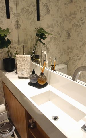 Apartamento para alugar com 155m², 3 quartos e 3 vagas Apartamento para alugar com 155m², 3 quartos e 3 vagasLavabo