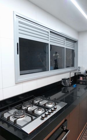 Apartamento para alugar com 155m², 3 quartos e 3 vagas Apartamento para alugar com 155m², 3 quartos e 3 vagasCozinha