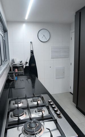 Apartamento para alugar com 155m², 3 quartos e 3 vagas Apartamento para alugar com 155m², 3 quartos e 3 vagasCozinha