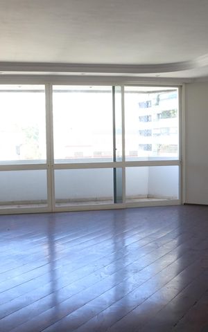 Apartamento para alugar com 232m², 3 quartos e 3 vagasSala