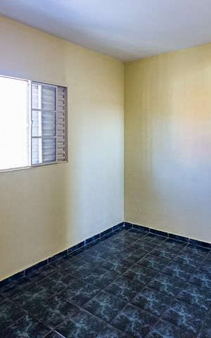 Casa para alugar com 120m², 2 quartos e 1 vaga Casa para alugar com 120m², 2 quartos e 1 vagaQuarto 1