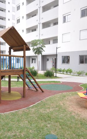 Apartamento à venda com 42m², 2 quartos e sem vagaÁrea comum - Playground