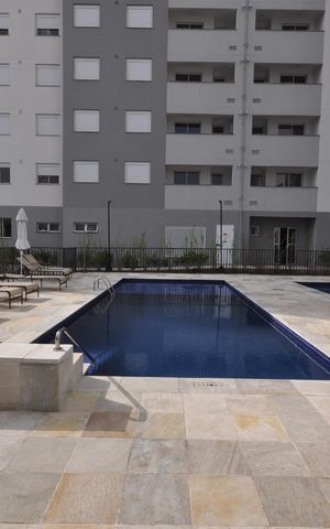 Apartamento à venda com 42m², 2 quartos e sem vagaÁrea comum - Piscina