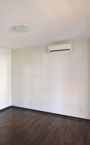 Casa para alugar com 200m², 3 quartos e 3 vagasSuíte