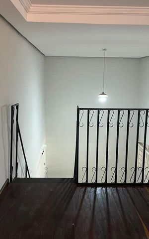 Casa para alugar com 200m², 3 quartos e 3 vagas Casa para alugar com 200m², 3 quartos e 3 vagasSala 2